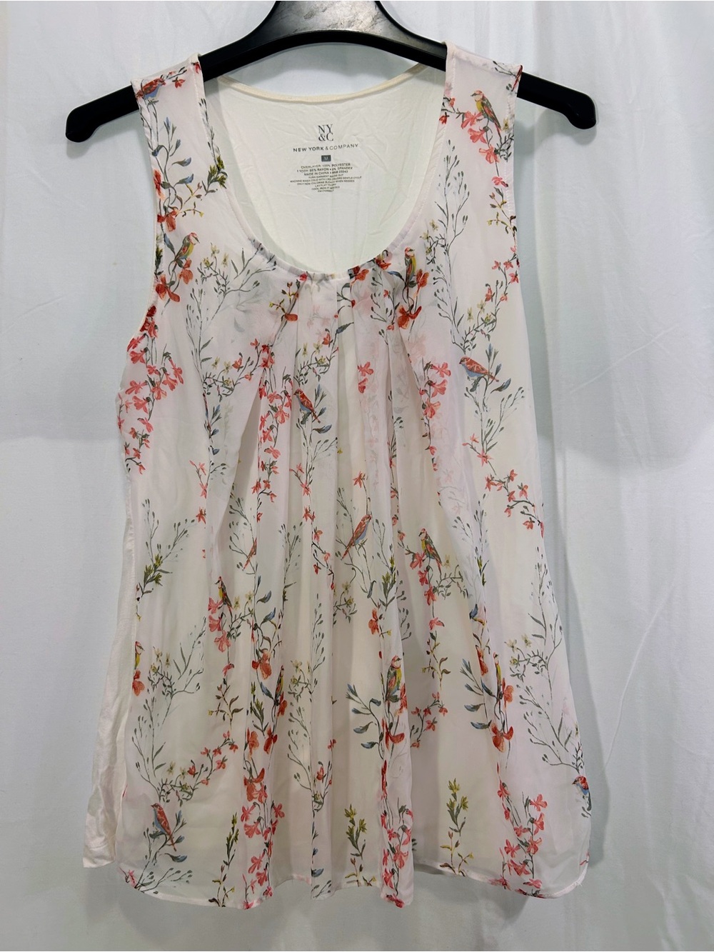 New York & Company White Floral Sleeveless Blouse